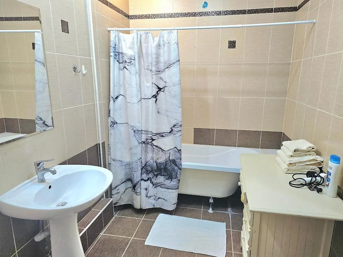 3Rooms Apartment In The Center Almaty