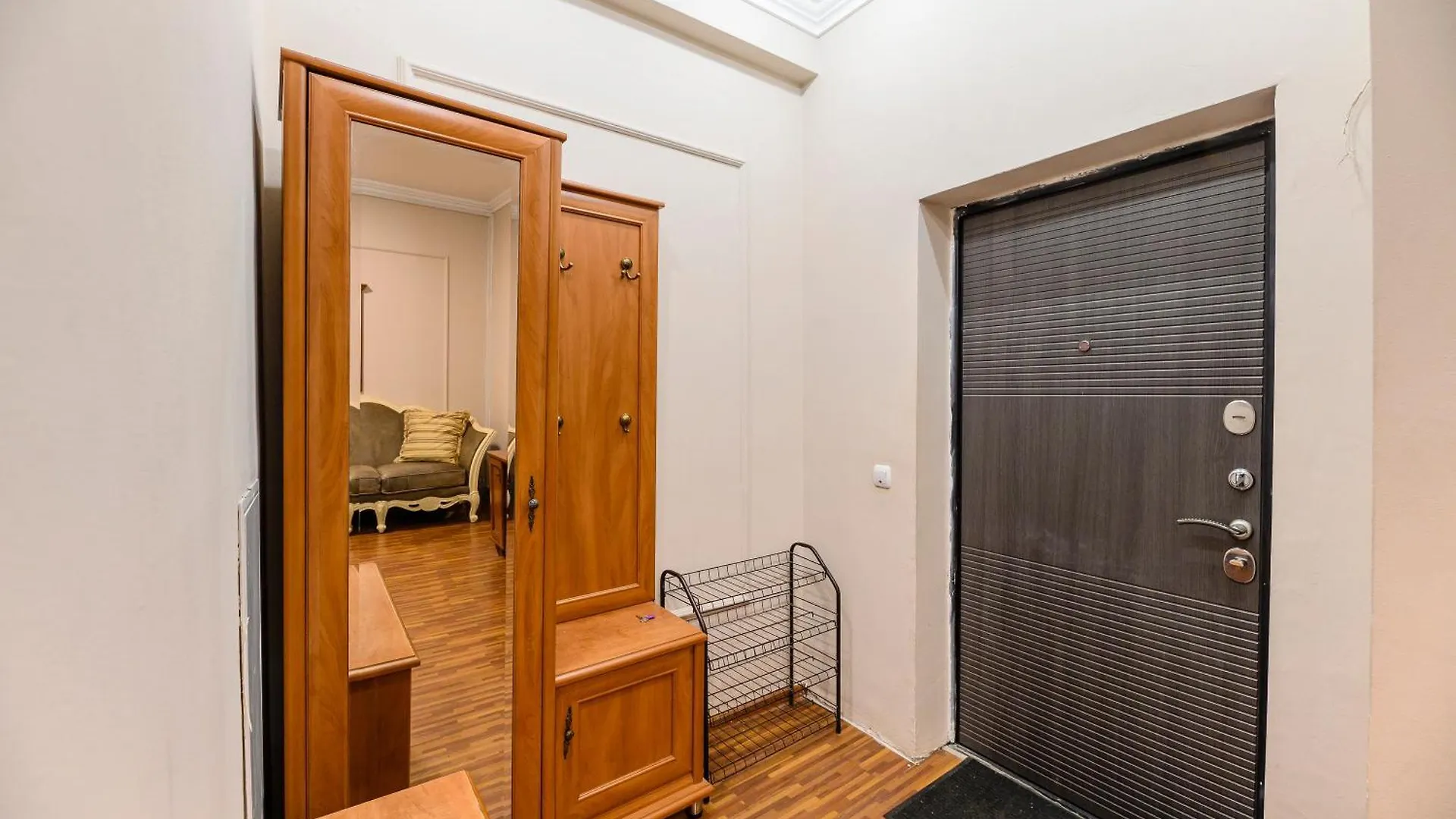 3Rooms Apartment In The Center 알마티 0*,  카자흐스탄